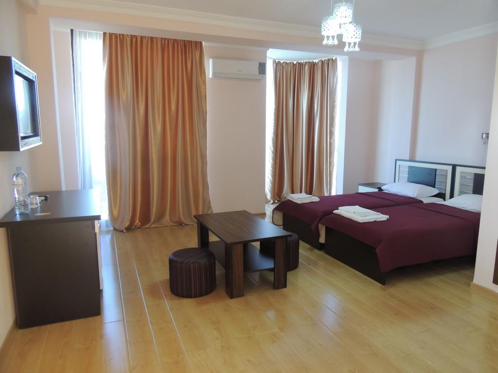 Hotel "Premium Palace" Batumi Exteriör bild